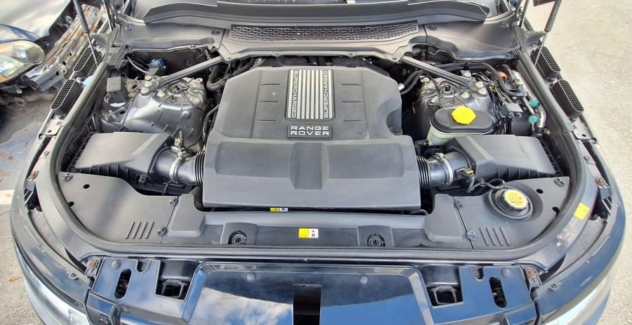 2014 Land Rover Range Rover L405 - Image 16 of 17