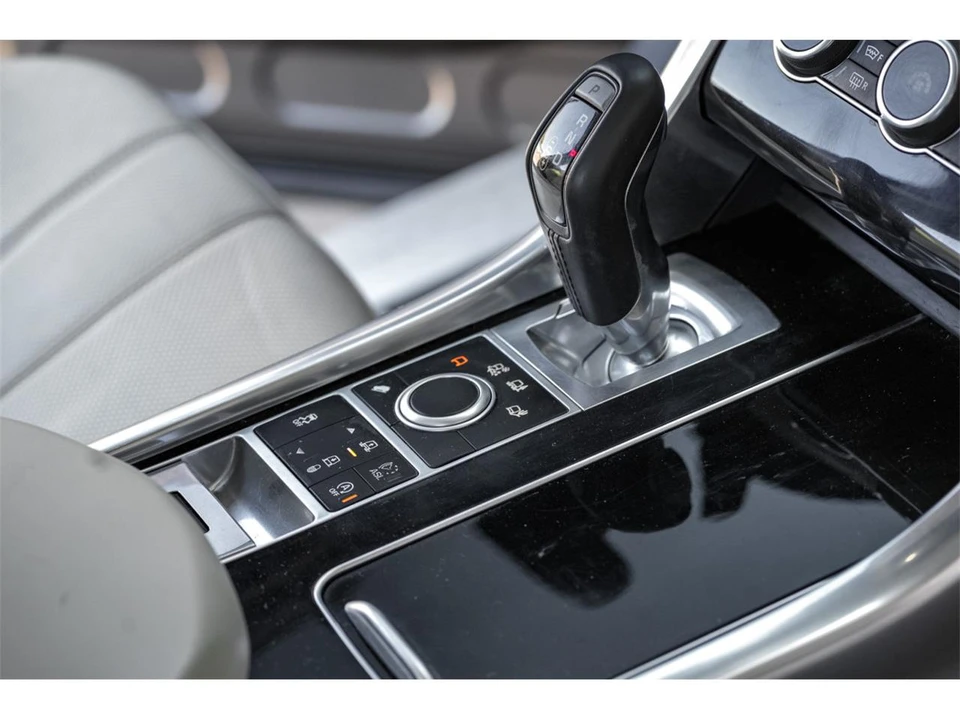 2014 Land Rover Range Rover Sport L494 - Image 19 of 21