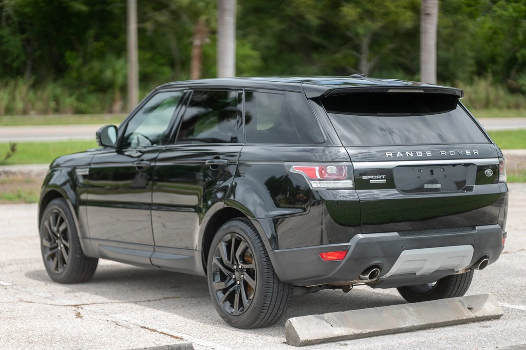 2014 Land Rover Range Rover Sport L494 - Image 9 of 31