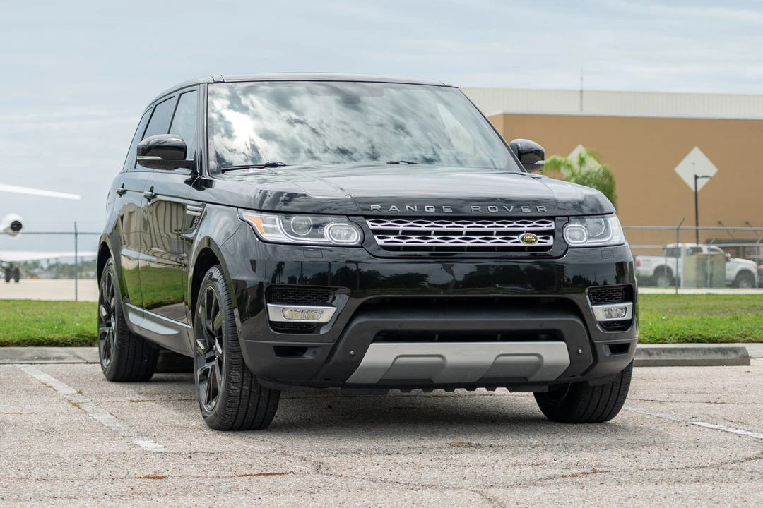2014 Land Rover Range Rover Sport L494 - Image 5 of 31