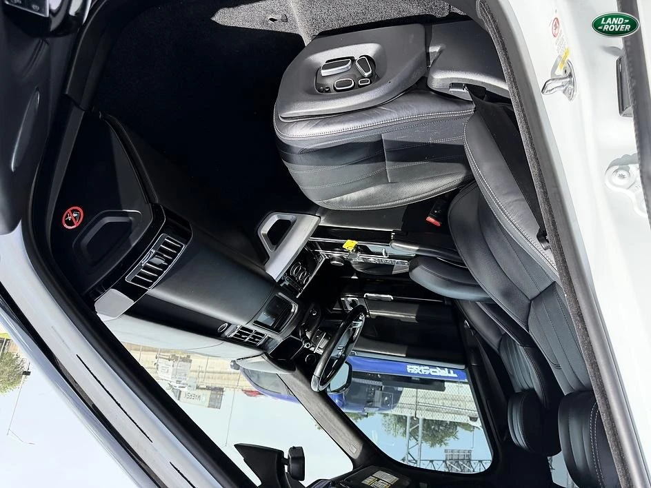 2014 Land Rover Range Rover L405 - Image 11 of 29