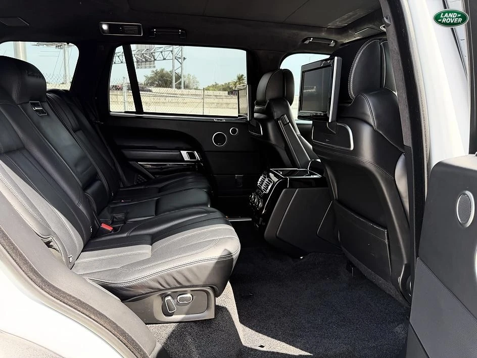 2014 Land Rover Range Rover L405 - Image 10 of 29