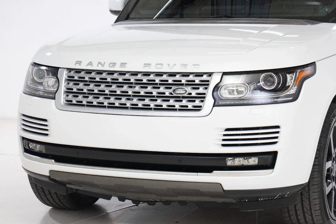 2014 Land Rover Range Rover L405 - Image 9 of 21