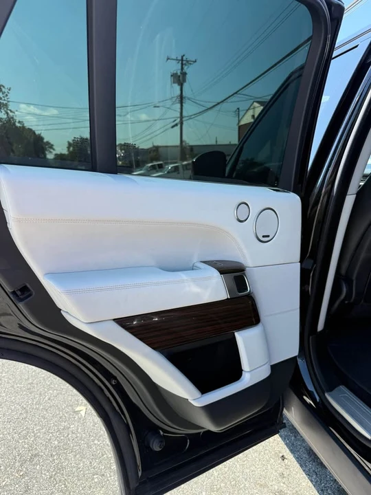 2014 Land Rover Range Rover L405 - Image 6 of 11