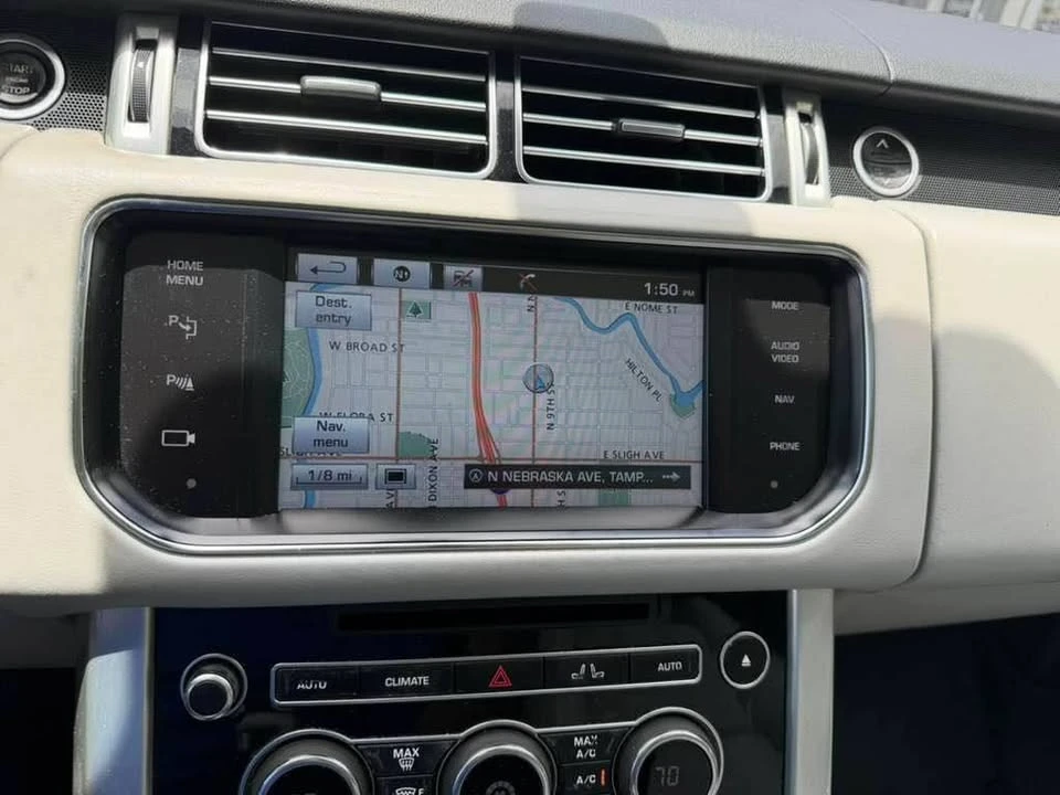 2014 Land Rover Range Rover L405 - Image 17 of 20