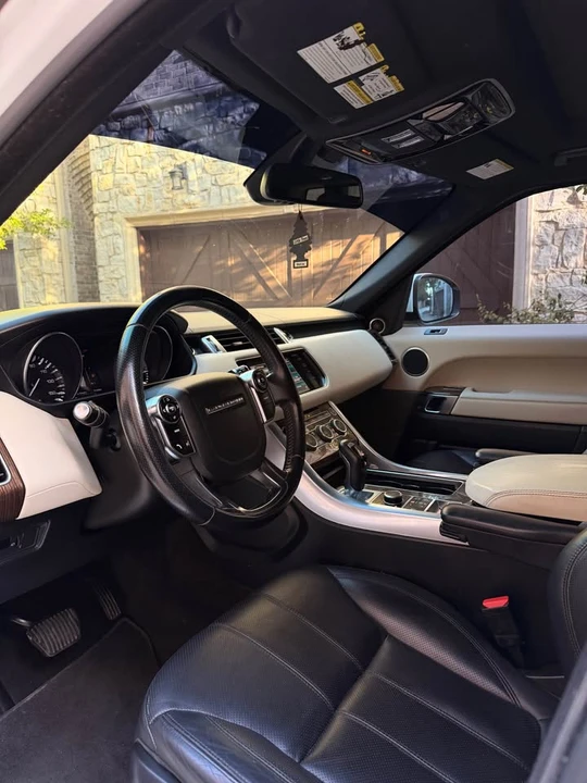 2014 Land Rover Range Rover L405 - Image 6 of 10