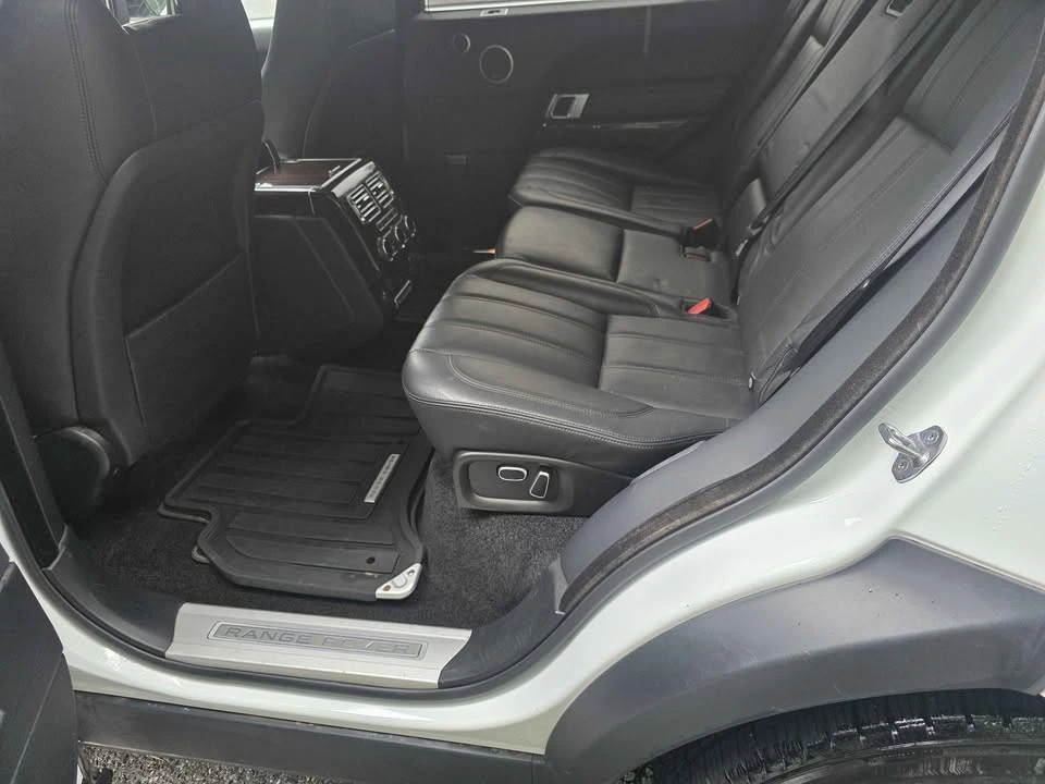 2014 Land Rover Range Rover L405 - Image 14 of 20