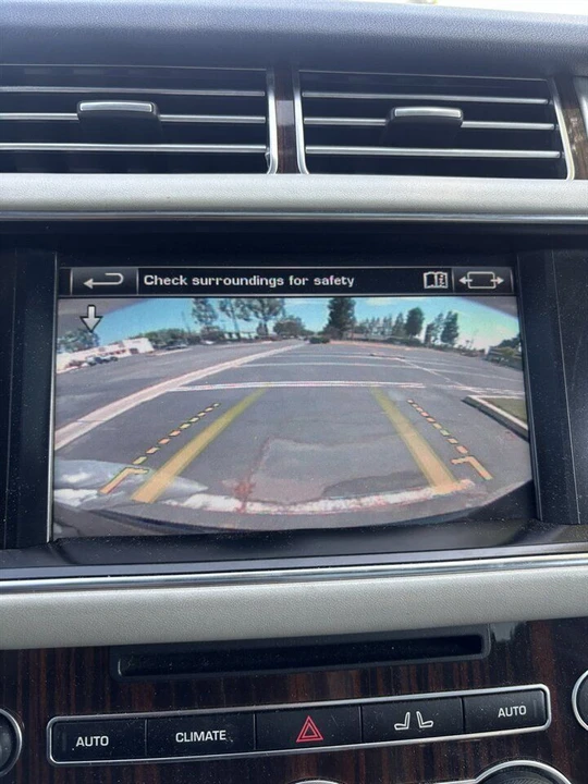 2014 Land Rover Range Rover L405 - Image 14 of 17