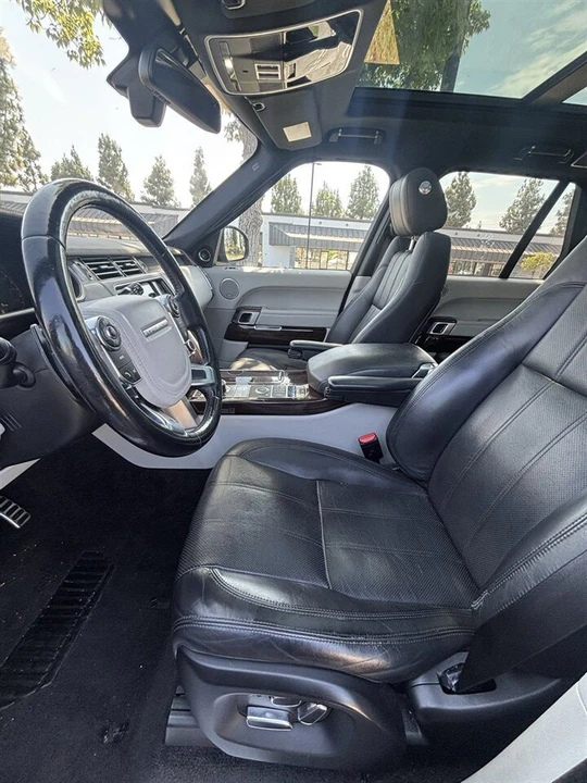 2014 Land Rover Range Rover L405 - Image 9 of 17
