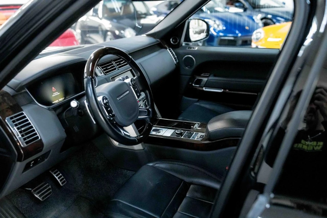 2014 Land Rover Range Rover L405 - Image 2 of 12