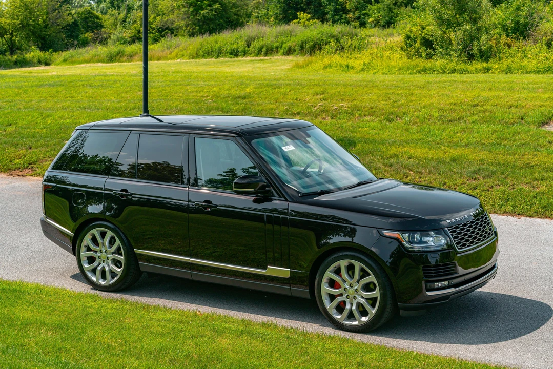 2014 Land Rover Range Rover L405 - Image 24 of 31