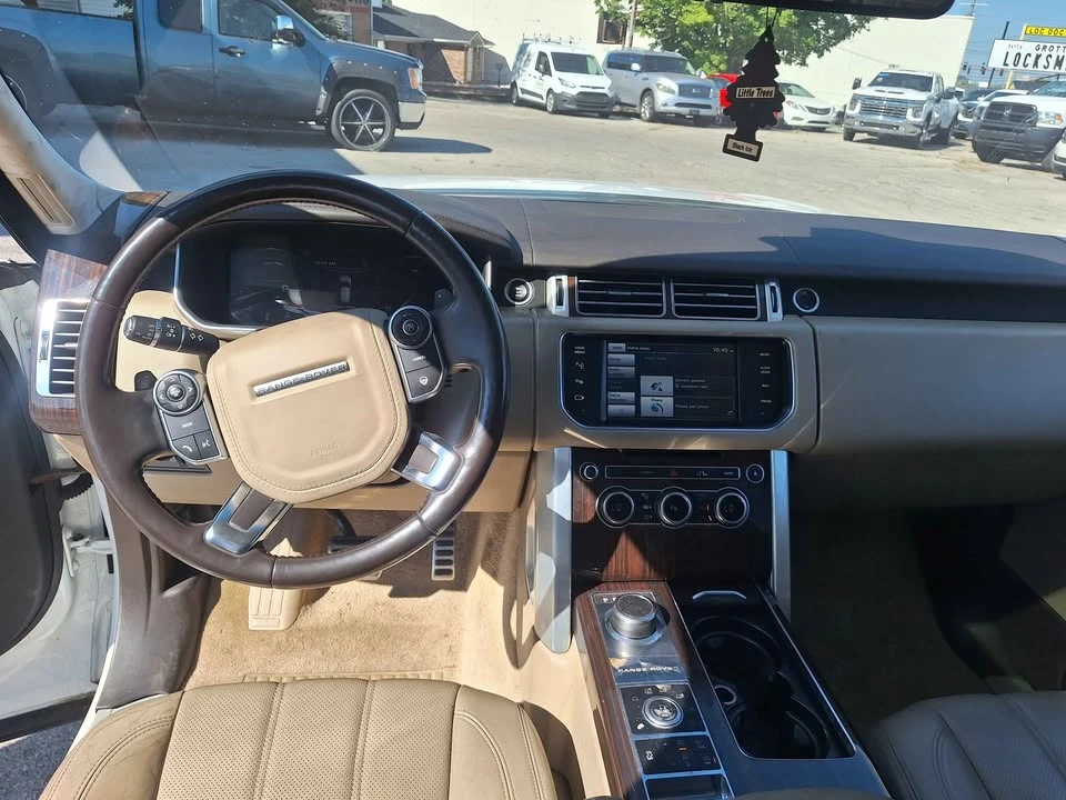 2014 Land Rover Range Rover L405 - Image 10 of 15