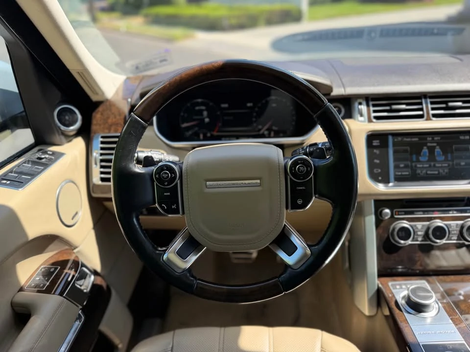 2014 Land Rover Range Rover L405 - Image 14 of 19