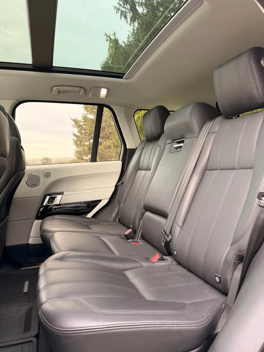 2014 Land Rover Range Rover L405 - Image 11 of 17