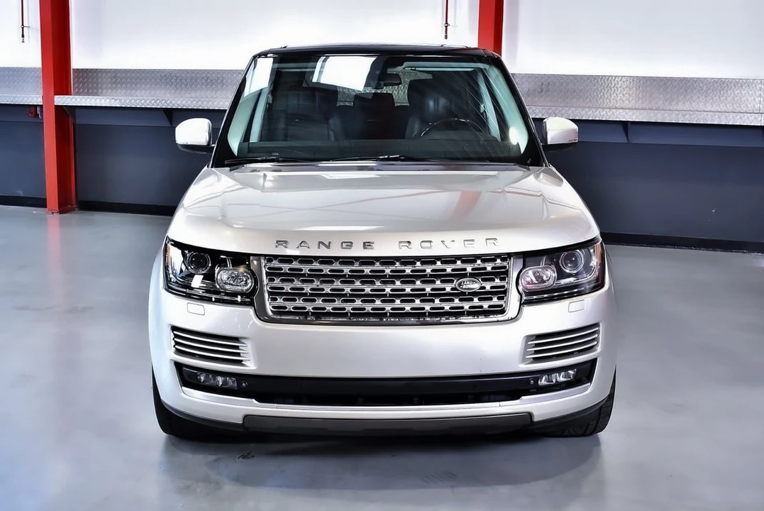 2026 Land Rover Range Rover L405 - Image 2 of 30