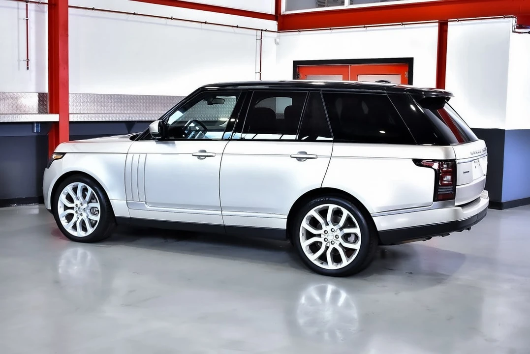 2026 Land Rover Range Rover L405 - Image 20 of 30