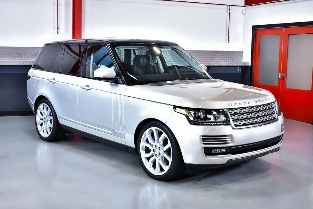 2026 Land Rover Range Rover L405 - Image 6 of 30