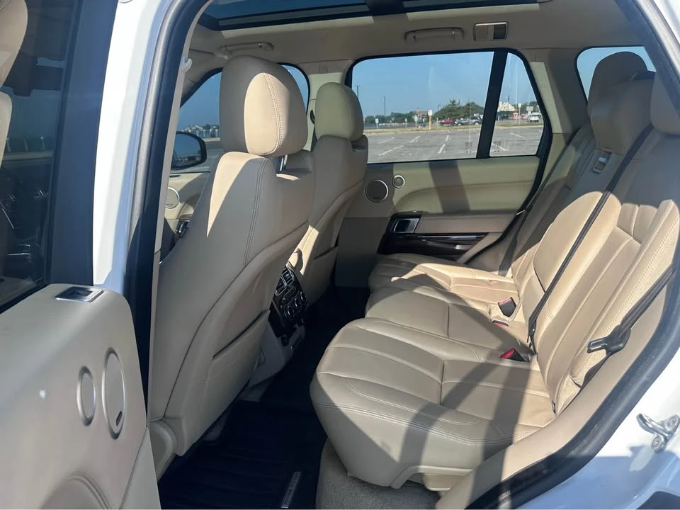 2014 Land Rover Range Rover L405 - Image 17 of 19