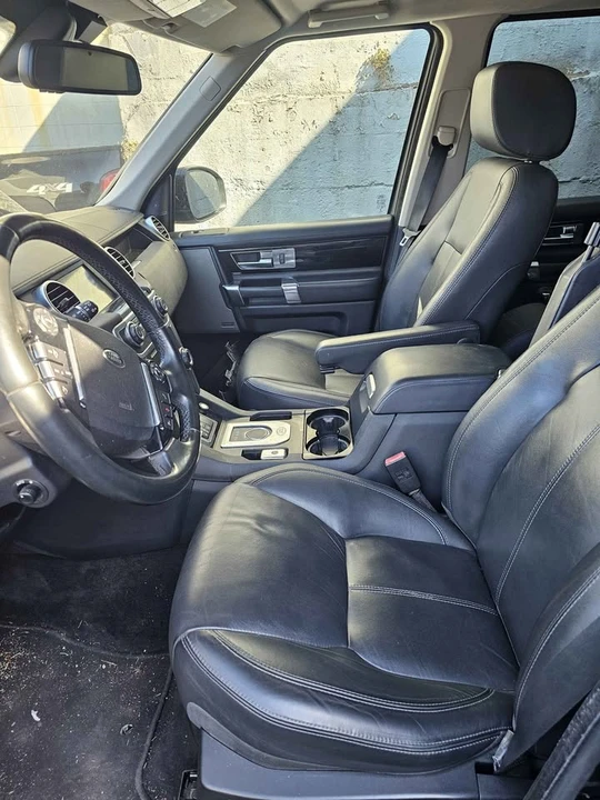 2014 Land Rover Discovery 4th Gen - Image 5 of 7