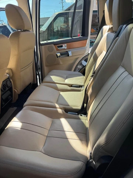 2014 Land Rover Discovery 4th Gen - Image 4 of 16