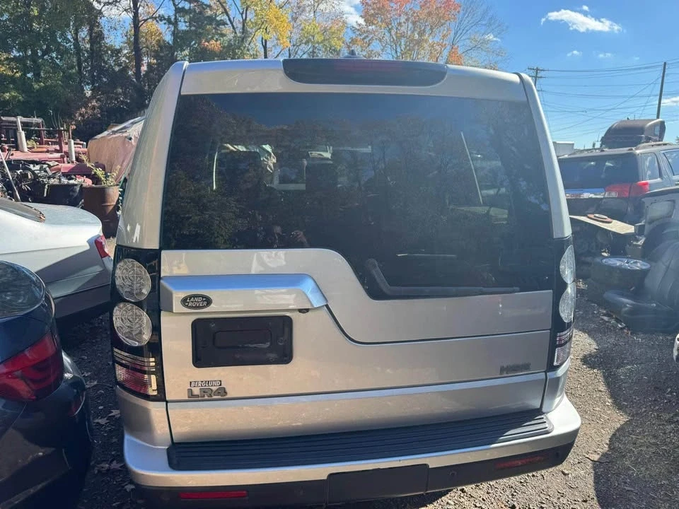 2014 Land Rover Discovery 4th Gen - Image 2 of 16