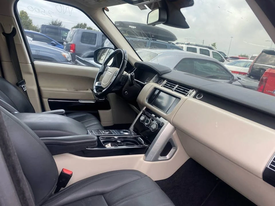 2014 Land Rover Range Rover L405 - Image 5 of 11