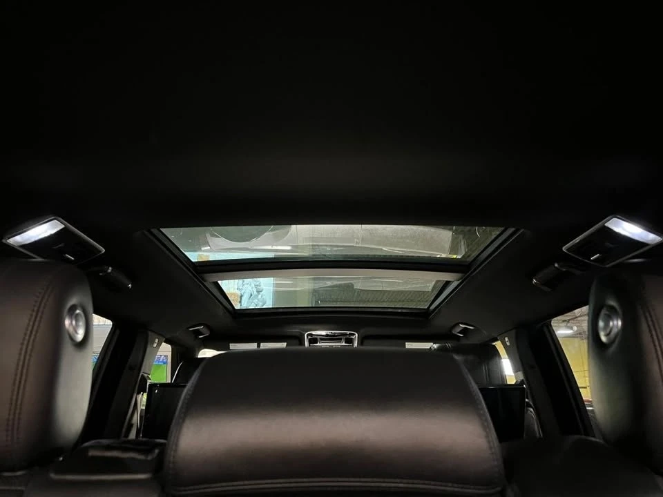 2014 Land Rover Range Rover L405 - Image 17 of 20