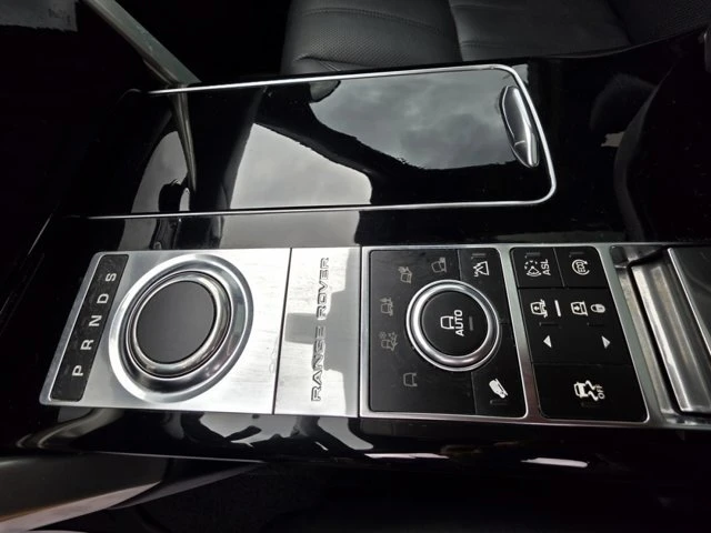 2014 Land Rover Range Rover L405 - Image 13 of 20
