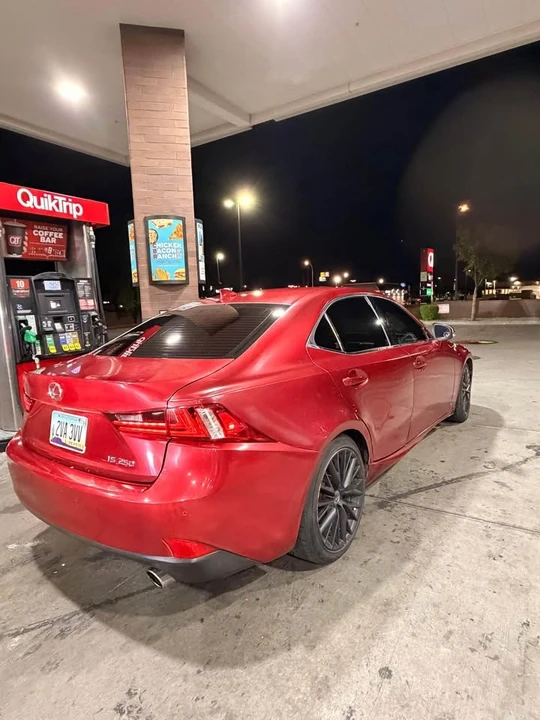 2014 Lexus IS 3rd Gen - Image 4 of 10