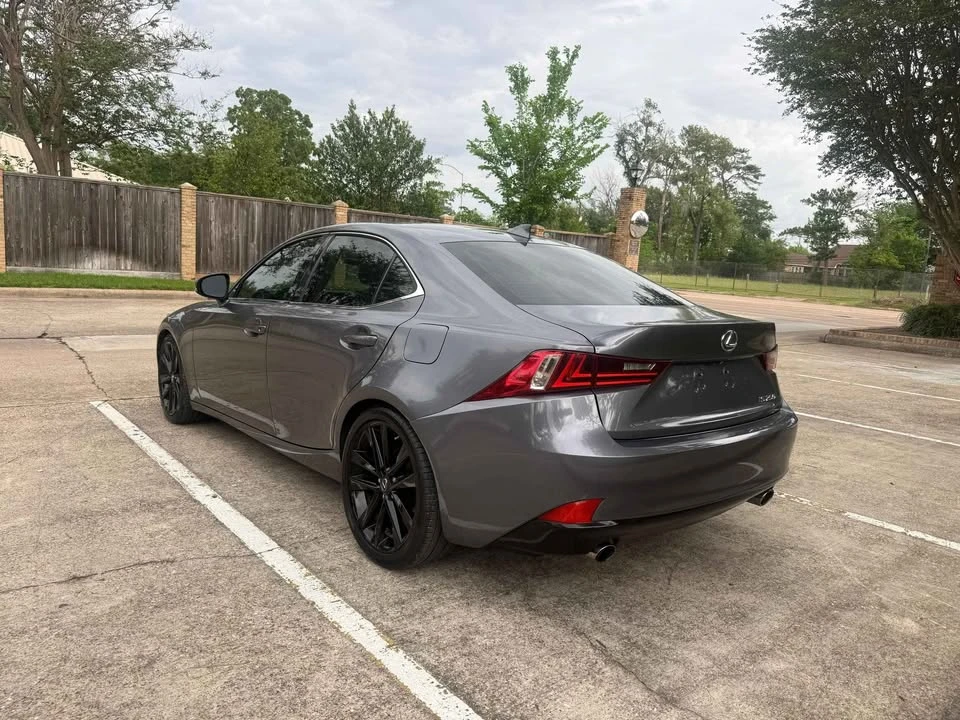 2014 Lexus IS 3rd Gen - Image 13 of 19