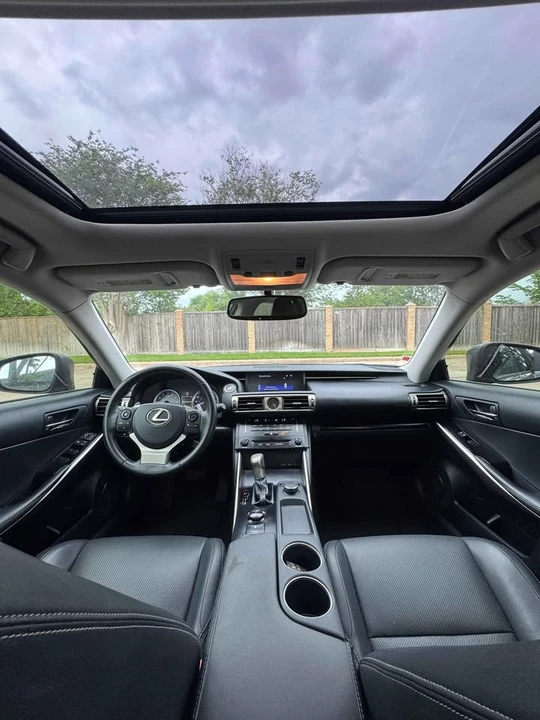 2014 Lexus IS 3rd Gen - Image 7 of 19