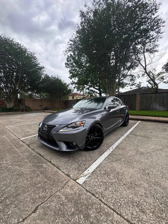 2014 Lexus IS 3rd Gen - Image 4 of 19