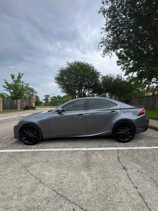 2014 Lexus IS 3rd Gen - Image 14 of 19