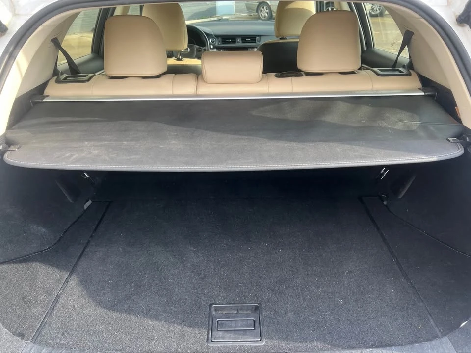 2014 Lexus CT - Image 18 of 20