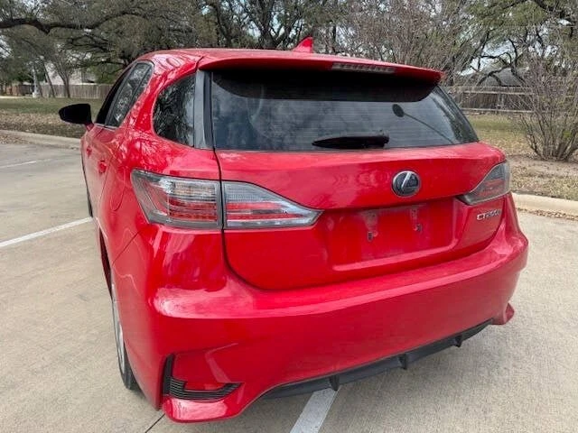 2014 Lexus CT - Image 13 of 20