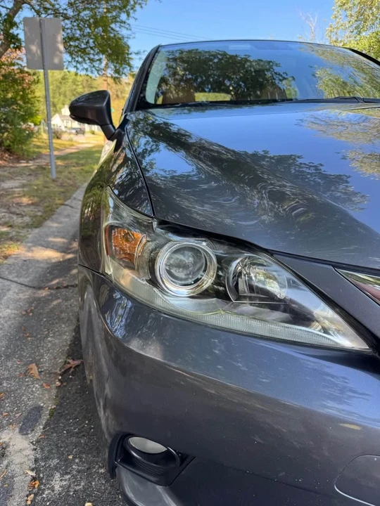 2014 Lexus CT - Image 15 of 16