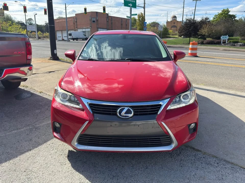 2014 Lexus CT - Image 2 of 12