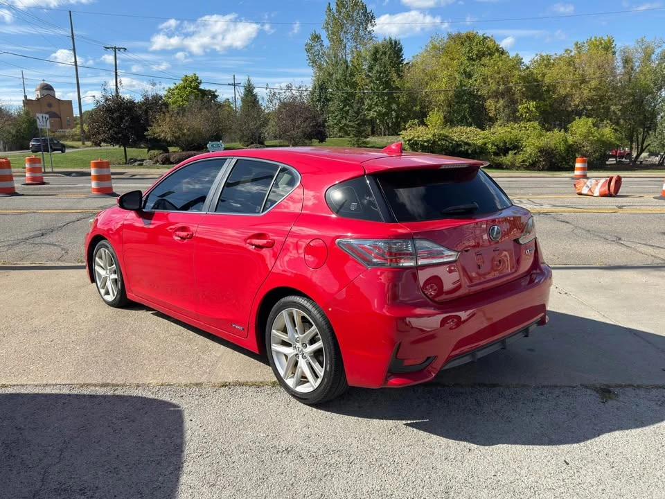 2014 Lexus CT - Image 5 of 12