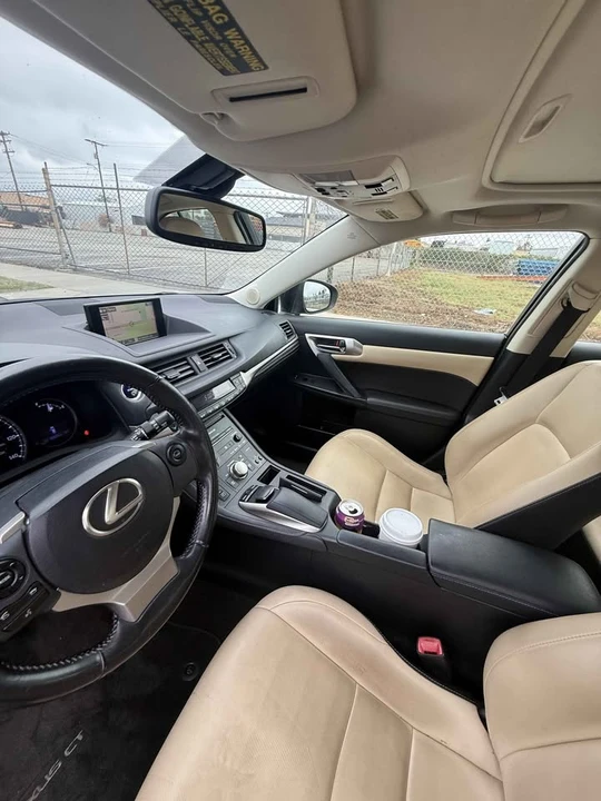 2014 Lexus CT - Image 16 of 16