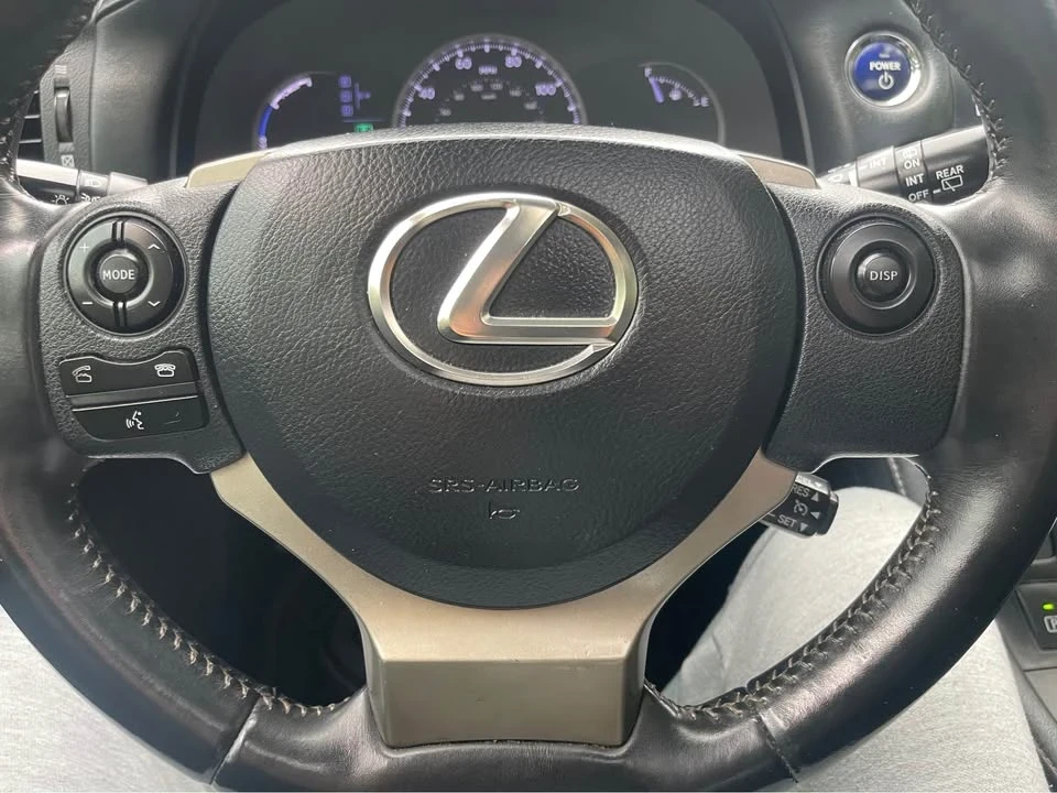 2014 Lexus CT - Image 13 of 14