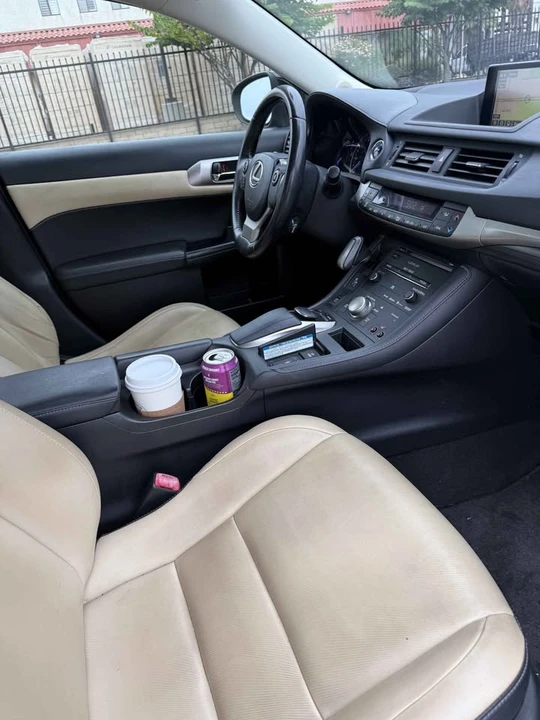 2014 Lexus CT - Image 3 of 16