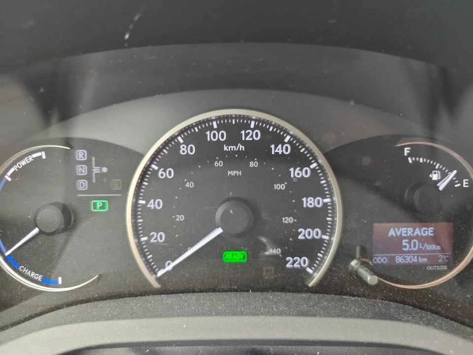 2014 Lexus CT - Image 2 of 4