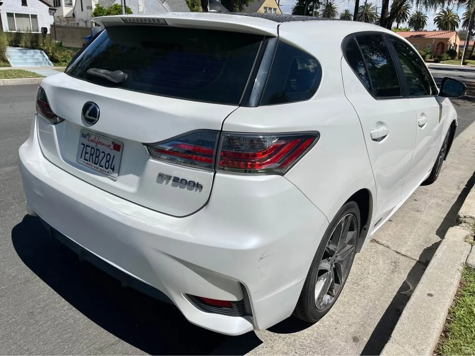 2014 Lexus CT - Image 6 of 14