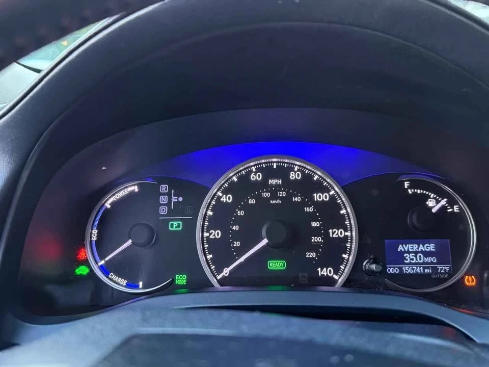 2014 Lexus CT - Image 9 of 12