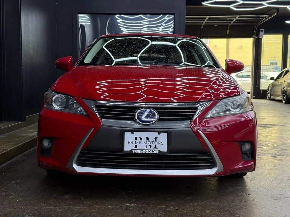2014 Lexus CT - Image 2 of 12