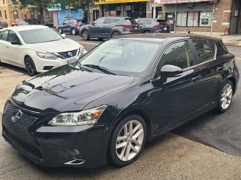 2014 Lexus CT - Image 2 of 14