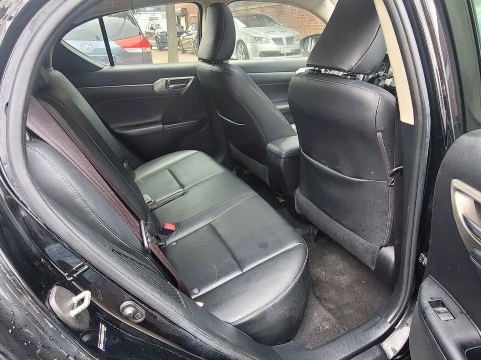 2014 Lexus CT - Image 7 of 14