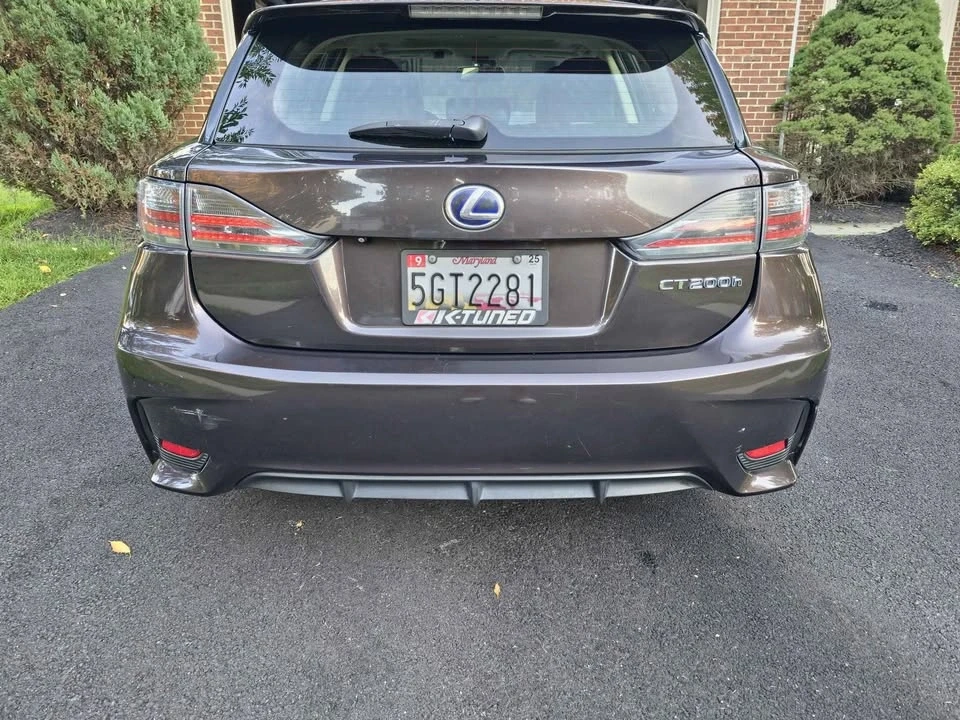 2014 Lexus CT - Image 12 of 13