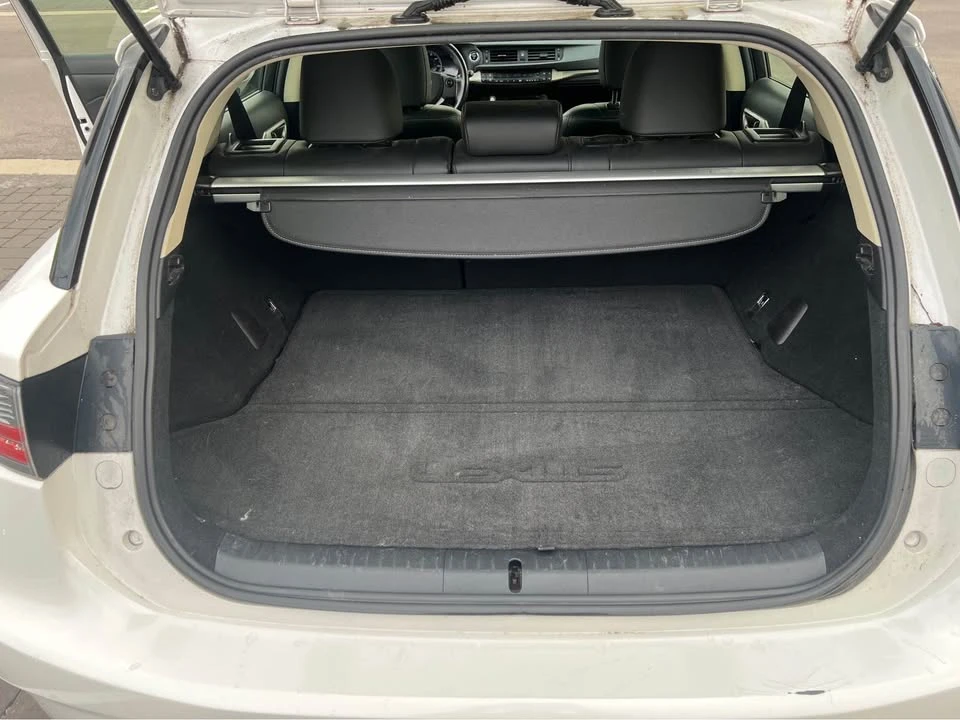 2014 Lexus CT - Image 5 of 6