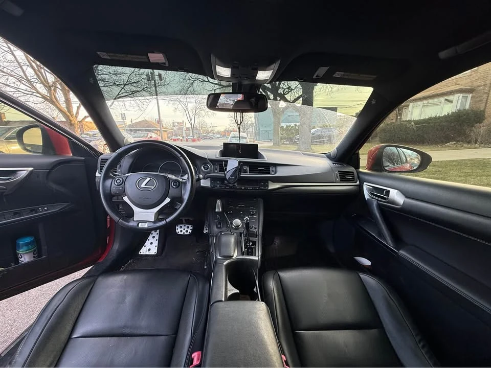 2014 Lexus CT - Image 6 of 7
